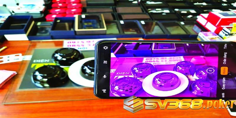Kính áp tròng có thể nhìn xuyên thấu xóc đĩa